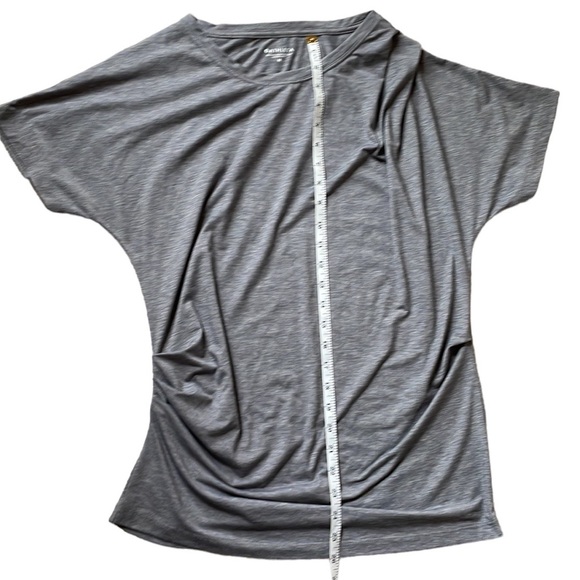 Athleta Essence Pleated Gray Tee, Size Medium - Picture 12 of 12